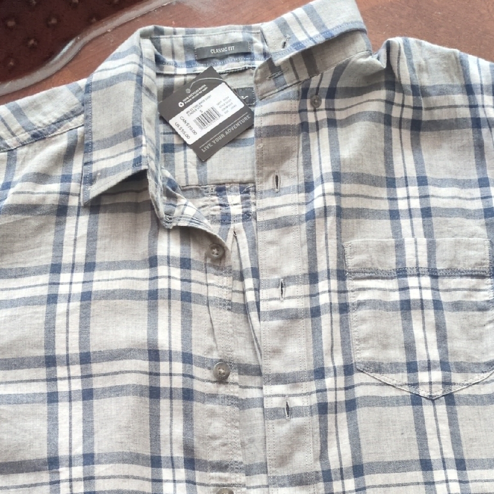 Eddie Bauer Blue and Gray Plaid Men's Shirt